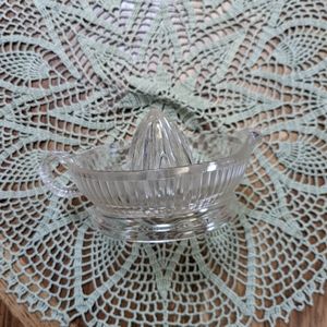 Vintage Ribbed Pressed Glass Juicer/ Reamer
